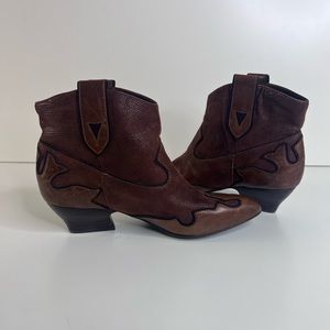 Isola Leather Cowboy Ankle Boots